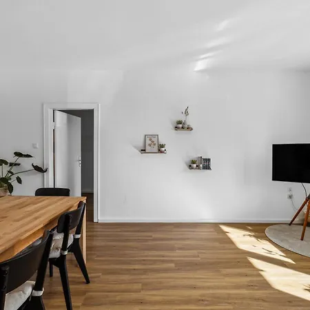 Mel&bens Findorff Messe Balkon 6 Personen بريمين